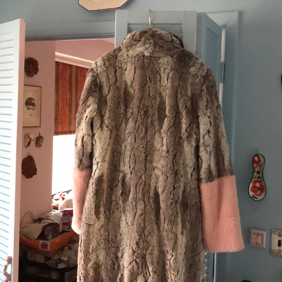 Winter coat - Picture 3 of 4